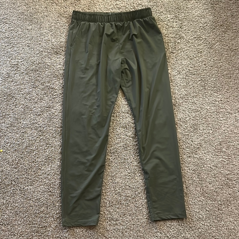 Olive Zyia Everywhere Pants